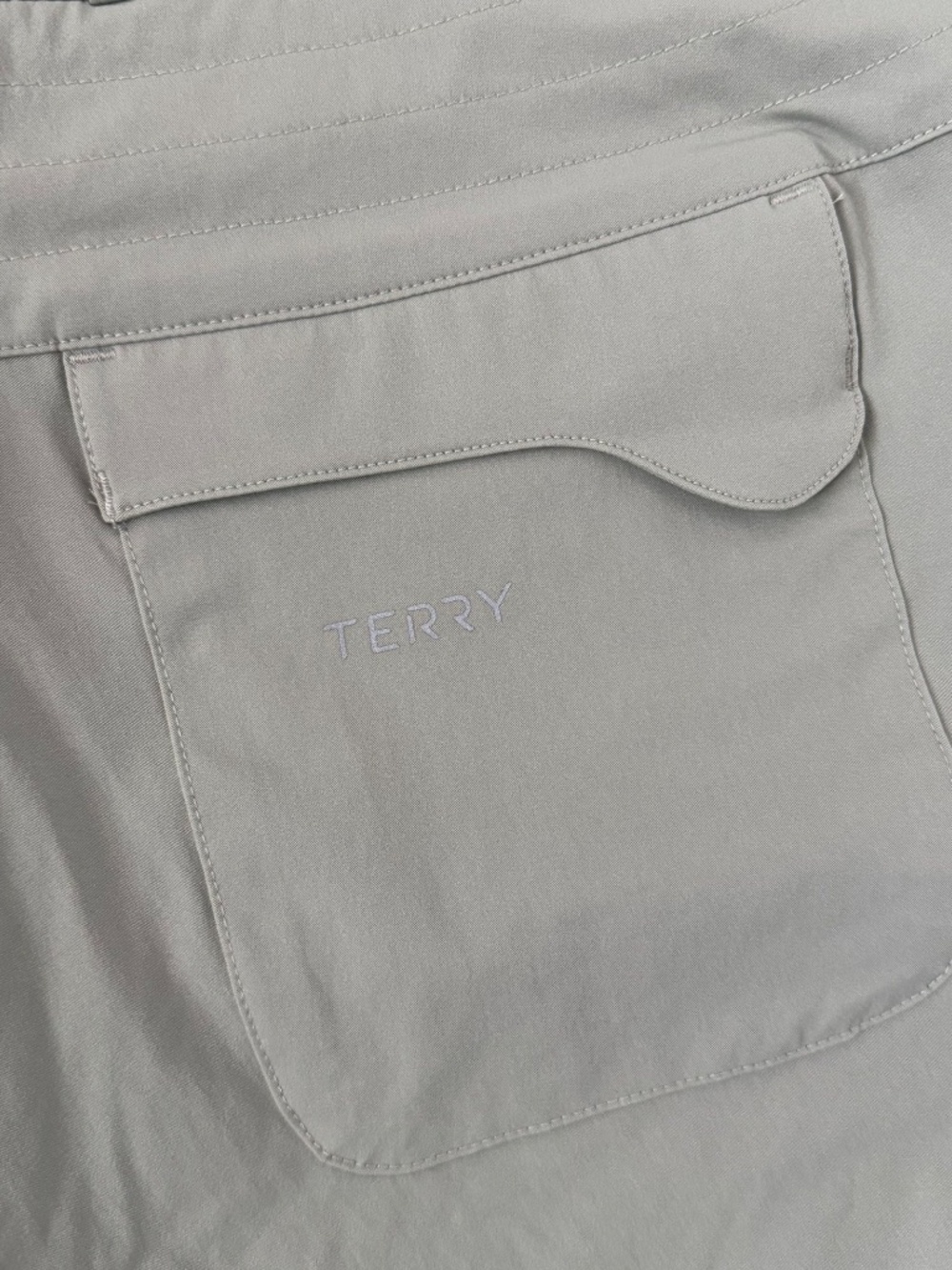 Terry Women's Cycling & Hiking Cargo Shorts – Khaki – Size Medium - Picture 7 of 7